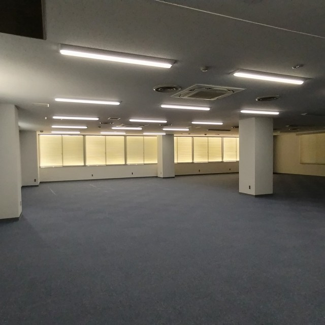 梅田ビルの内装