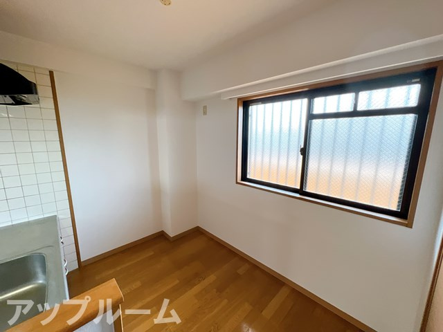 グレースコート神戸の居間・リビング