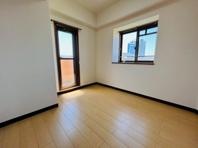 【洋室】 | ファミールハイツ泉大津セントハーバーシティ１番館