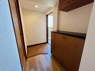 【玄関】 | ファミールハイツ泉大津セントハーバーシティ１番館 | 玄関にはシューズBOXあり♪