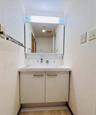 【独立洗面台】 | ファミールハイツ泉大津セントハーバーシティ１番館