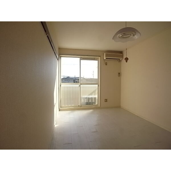 エクシブ浅野の居間・リビング