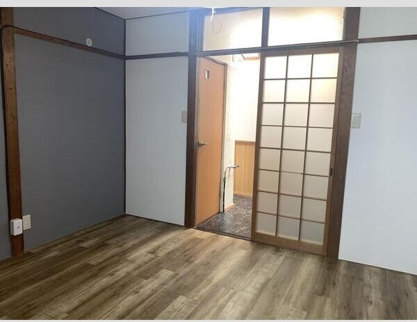 三ツ島テラスハウスの洋室