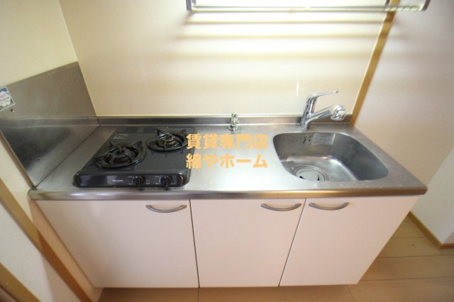 サンリット　オカのキッチン|お料理しやすいキッチンです