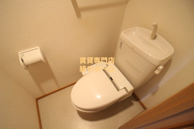 サンリット　オカのトイレ|コンパクトで使いやすいトイレです