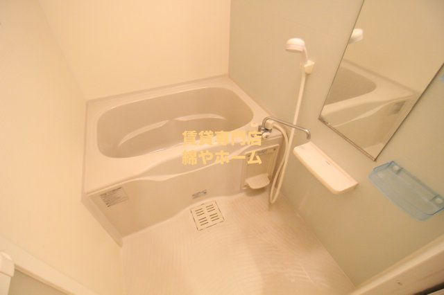 サンリット　オカの浴室|コンパクトで使いやすいお風呂です