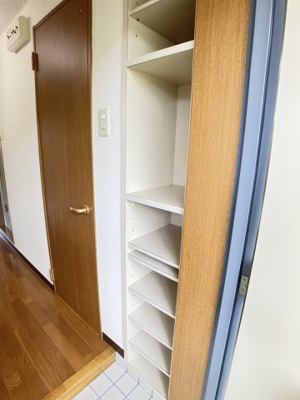 【玄関】 | 【学生用プラン】レインボウ