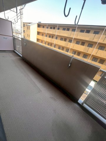 ハートフィールズ南町のバルコニー