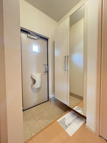 カルムメゾンⅡの玄関