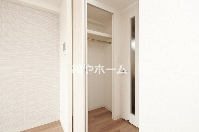 プレサンスＯＳＡＫＡ東中本エシデルの収納|便利な収納スペースです