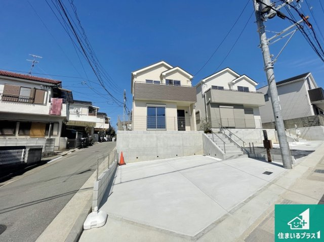 川西市鼓が滝　新築一戸建ての外観|安心の10年保証！外観を美しく保ち、雨水で汚れを落とします！気になることがありましたら、お気軽にお問い合わせください！