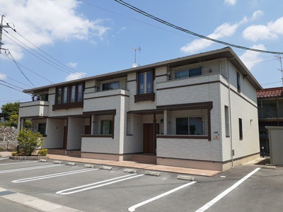 apartment 十日市南