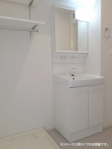 フォルトゥーナの独立洗面台