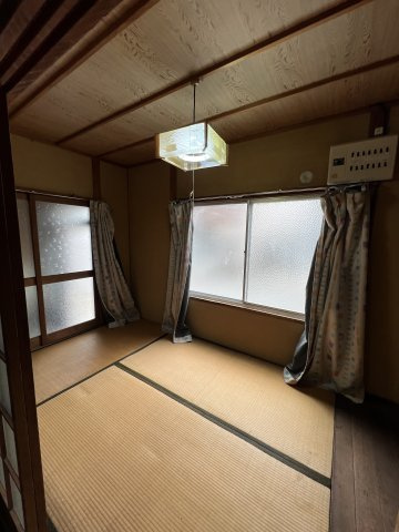 津山市上紺屋町　中古住宅　5LDKの和室|１F　4畳