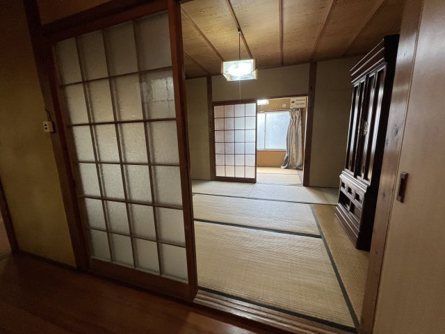 津山市上紺屋町　中古住宅　5LDKの和室|１F