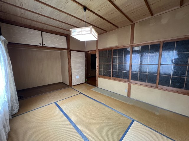 津山市上紺屋町　中古住宅　5LDKの和室|２F