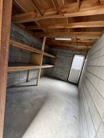 津山市上紺屋町　中古住宅　5LDKのその他|倉庫