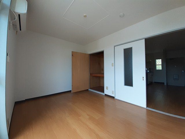 ドミール三喜の内装