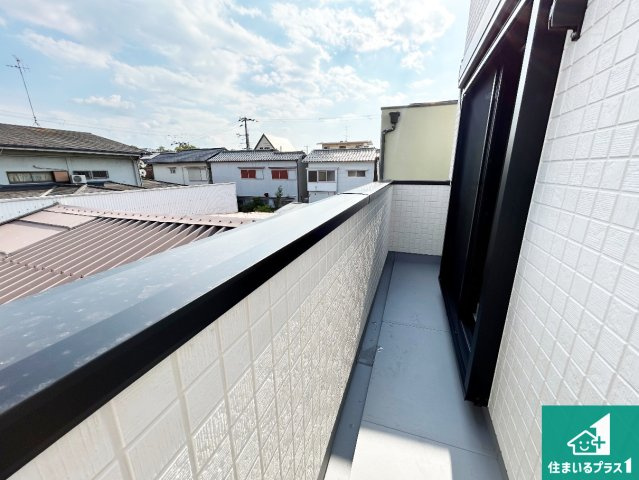 泉大津市池浦町　新築一戸建てのバルコニー|日当たりのよいバルコニー！お部屋が開放的に！