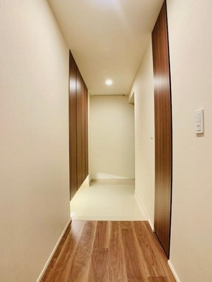 台東区池之端１丁目の賃貸マンションの玄関