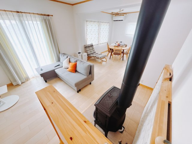 高崎市若田町中古戸建の居間・リビング