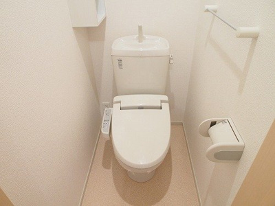 【トイレ】 | ホワイトローズ | 落ち着いたトイレです