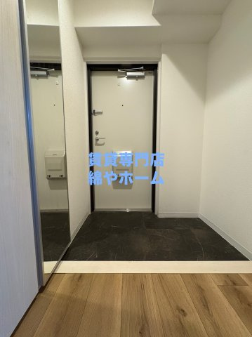 マルイチビルの玄関|玄関です