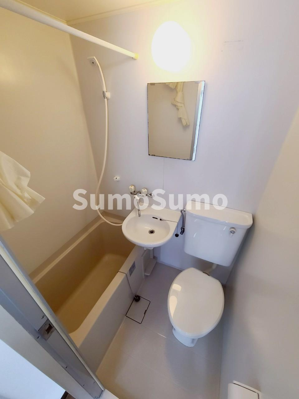 ヴィラサンローズの浴室