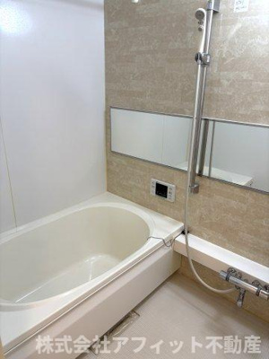 【浴室】 | グランマスト川口 A棟 | 浴室換気乾燥機