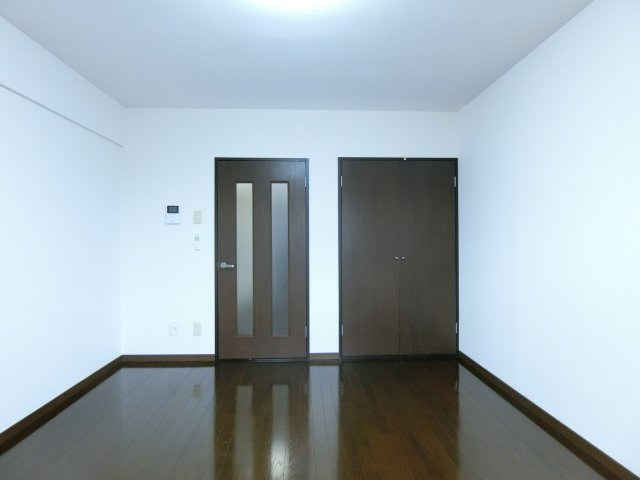 スカイタウンコーストⅢの居間・リビング|イメージ401号室の写真