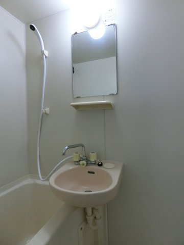 スカイタウンコーストⅢの洗面所|イメージ401号室の写真