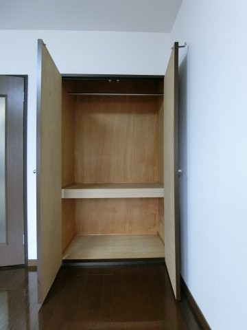 スカイタウンコーストⅢの収納|イメージ401号室の写真