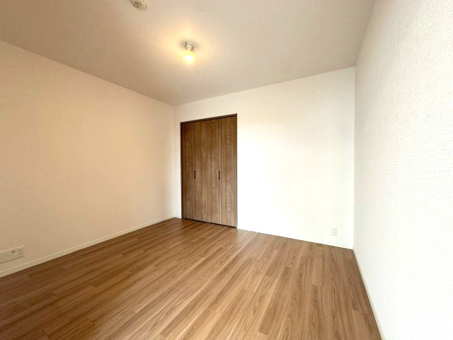 クイーンズフィールドひばりが丘ハイムの洋室