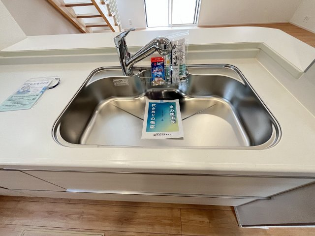 【キッチン】 | 福岡市早良区重留7丁目　3号棟（全6棟）【仲介手数料無料・0円】 | 現地写真。
