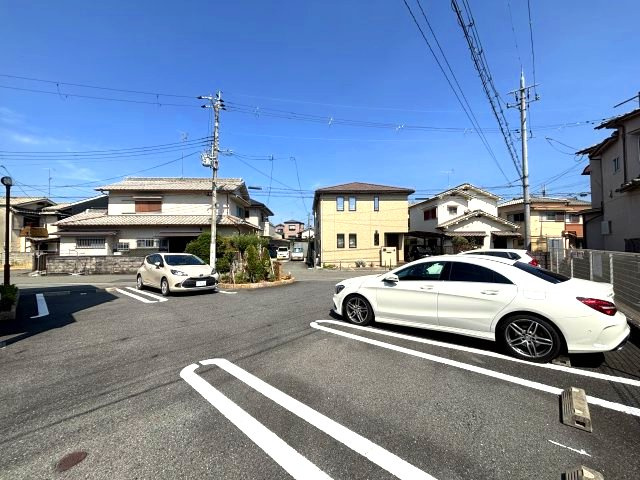 アミティエⅠの駐車場