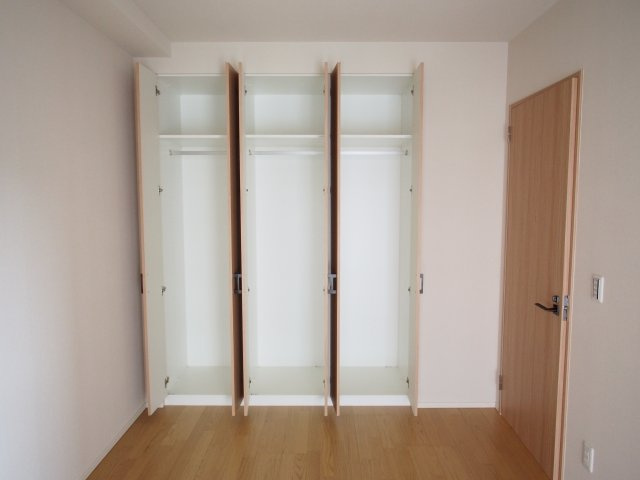 阿波座ライズタワーズ　フラッグ46の収納