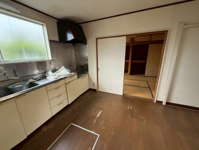 館山市北条　二棟一括　のキッチン