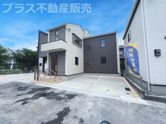 【外観】 | 現地写真。プラス不動産販売なら、現場の全ての棟をまとめてご見学頂けます。
