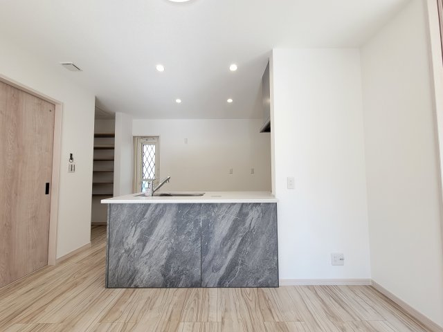 塩屋5丁目Ⅱ・新築戸建の居間・リビング