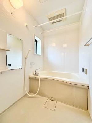 【浴室】 | メゾンＭＯＭＯ