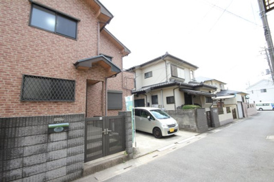 【前面道路含む現地写真】 | 三郷市高州1丁目中古戸建