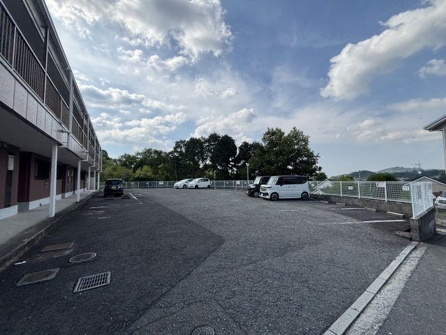 グリーンハイツ芝Ⅰの駐車場