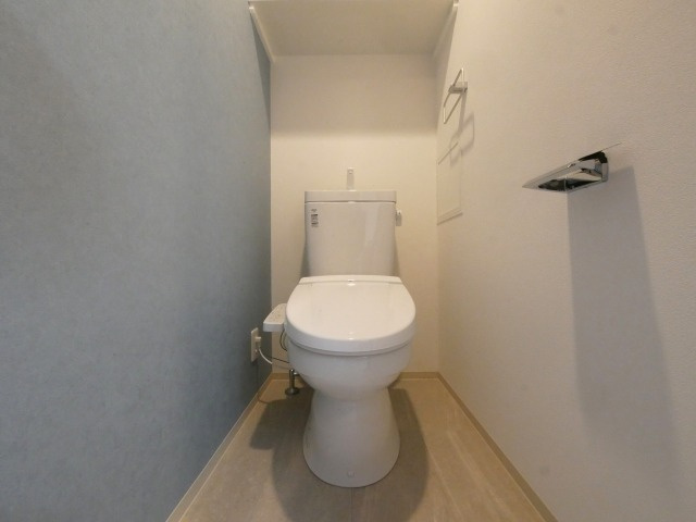 【トイレ】 | Alivis福島海老江(旧:フォーリアライズ福島ルノン)