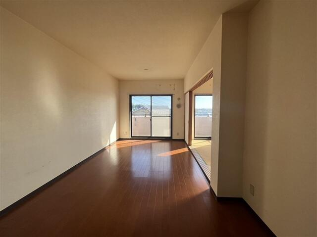 プライム藤が丘の居間・リビング