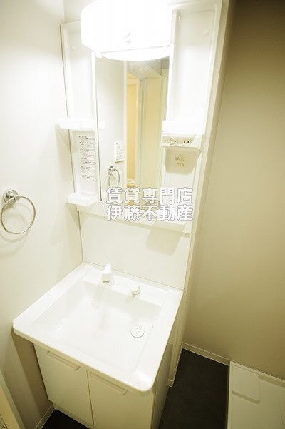 N&A home 上飯田の洗面所