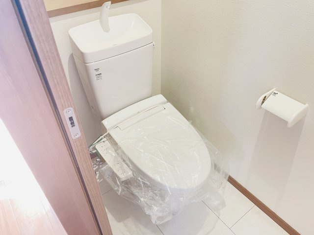 【トイレ】 | 深谷市岡第11期　ワイウッドコート　新築戸建　全3棟　3号棟