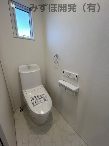 山形市城西町三丁目1-48-8のトイレ|2Fトイレ
12/18撮影