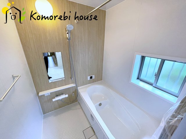 桶川市上日出谷1269番　新築一戸建て　ハートフルタウン　Aの浴室|暖房・乾燥・換気が一体になった多機能浴室で、一年を通して快適に使えるのが魅力。冬は暖房であたたかく、雨の日は乾燥が洗濯物をしっかり乾かしてくれます。