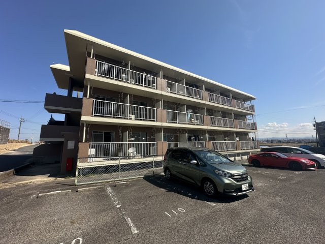 サンヨウマンションの外観