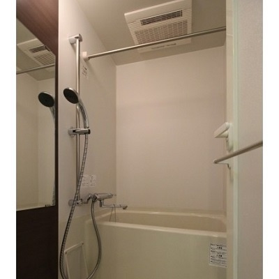 ジェノヴィア浜松町グリーンヴェールの浴室